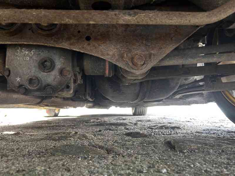 Subaru Impreza 2,0 - foto 18