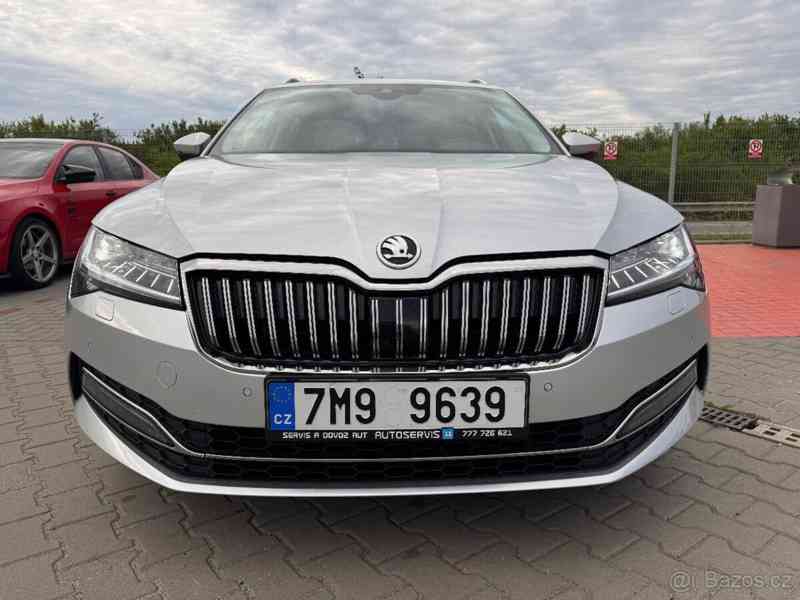 Škoda Superb 2,0   3 TDi FL 2021 MATRIX VIRTUAL - foto 7
