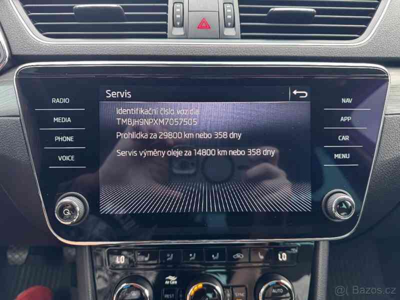 Škoda Superb 2,0   3 TDi FL 2021 MATRIX VIRTUAL - foto 16