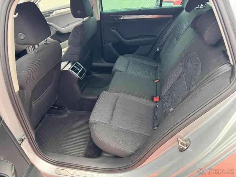 Škoda Superb 2,0   3 TDi FL 2021 MATRIX VIRTUAL - foto 10