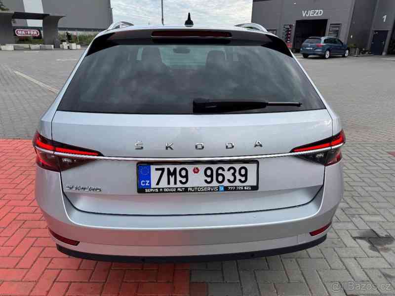 Škoda Superb 2,0   3 TDi FL 2021 MATRIX VIRTUAL - foto 9