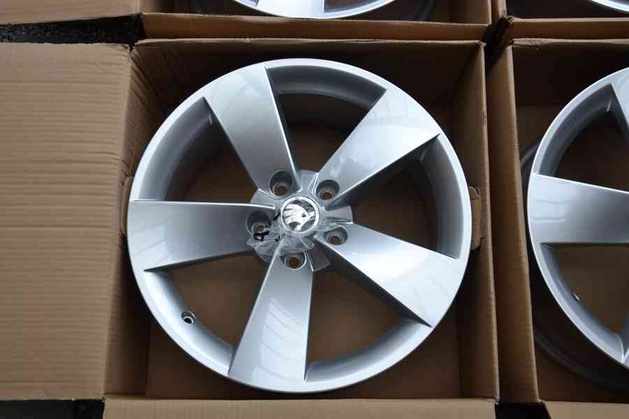 Š.Superb III, Kodiaq,VW B8- NOVÉ 17 orig.alu disky- 7x17, - foto 7
