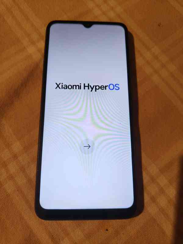 Mobilní telefon Xiaomi Redmi 12C 128/4GB - foto 2