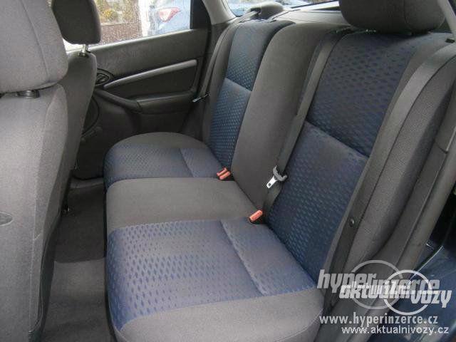 Ford Focus 1.8, benzín, rok 2000, el. okna, STK, centrál, klima - foto 4