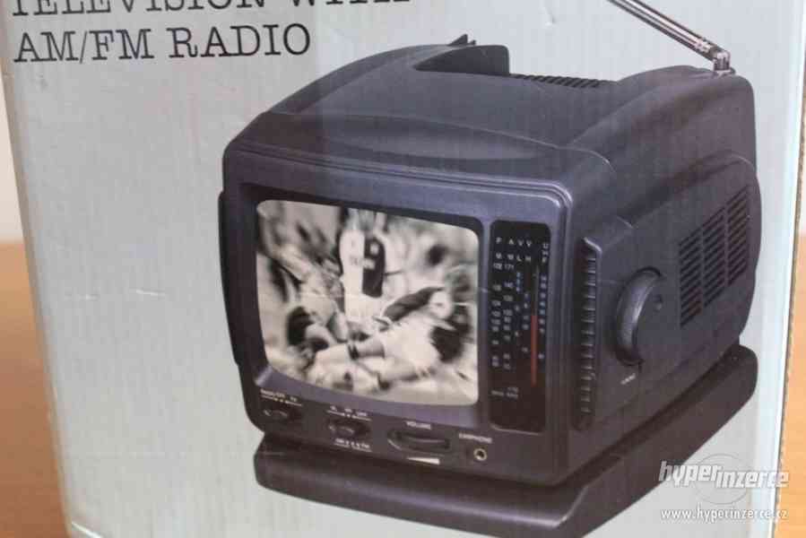 Černobílá TV 5,5 plc obrazovka s am/fm radiem - foto 1
