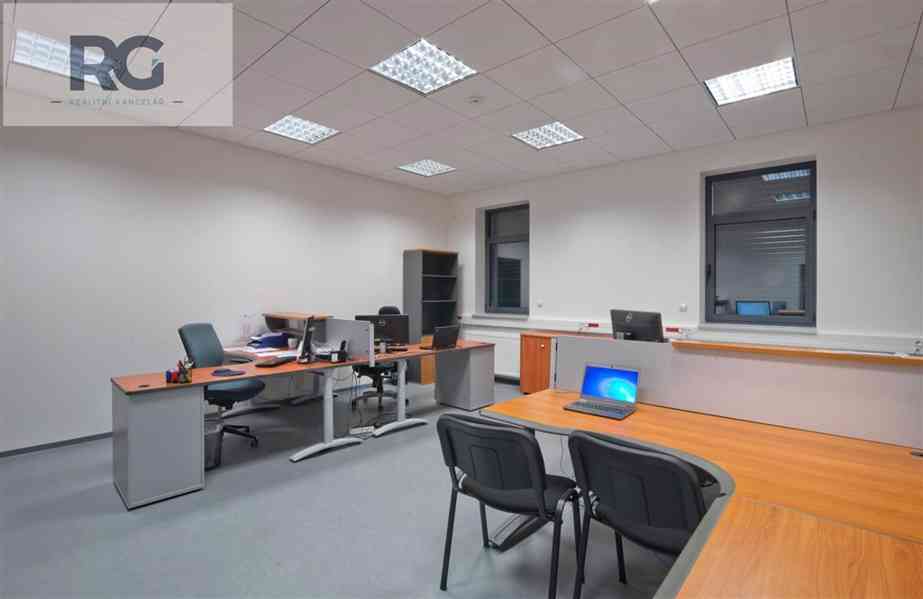 Pronájem moderních kanceláří, 35 m2 až 120 m2, Písek - foto 9