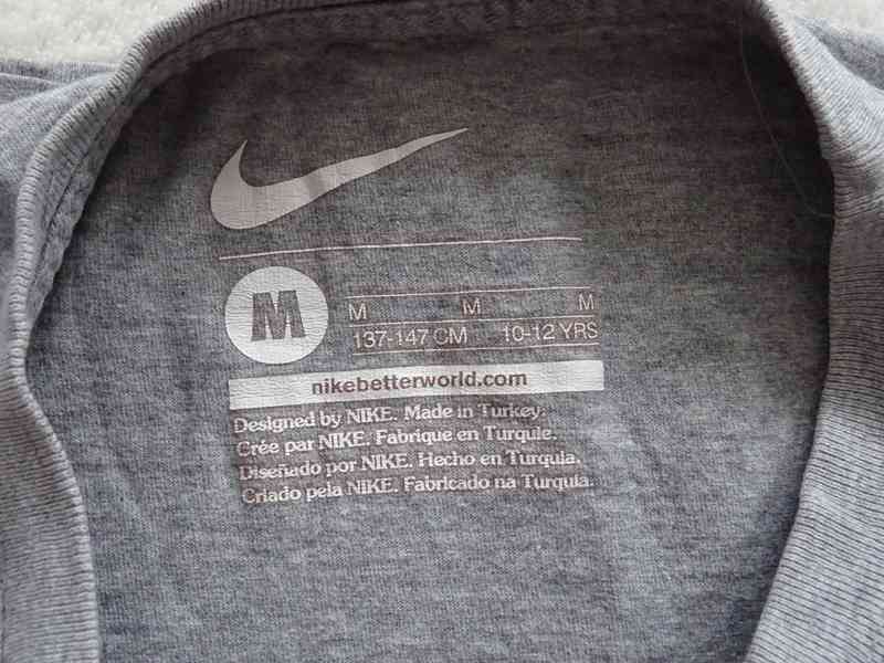 Tričko Nike na 10-12 let - foto 4