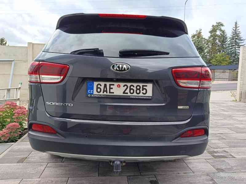 Kia Sorento 2,2   tdi - foto 10