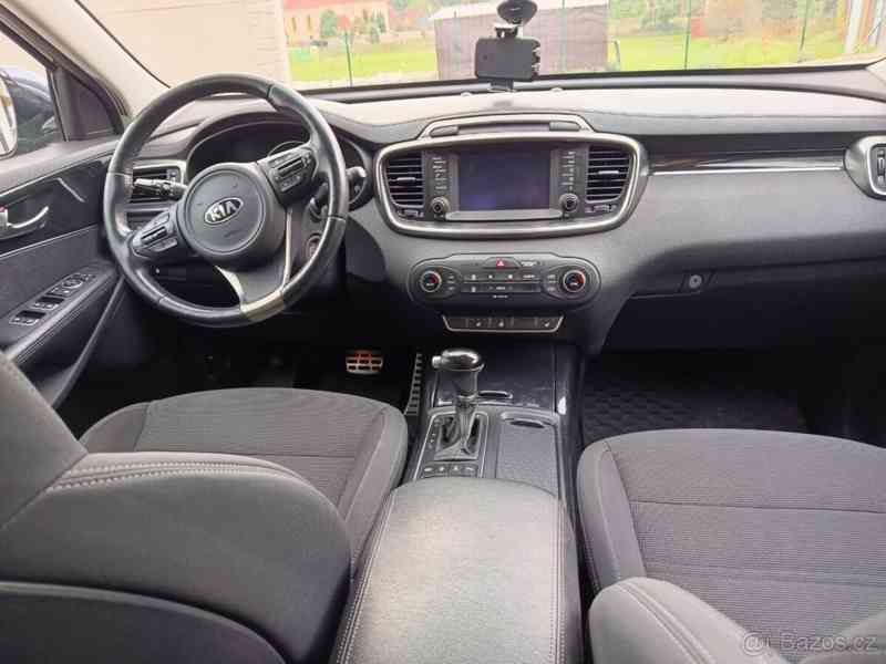 Kia Sorento 2,2   tdi - foto 8