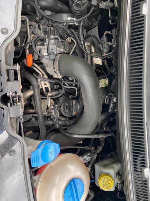 Volkswagen T5 Multivan 2,0tdi 103kw - foto 13
