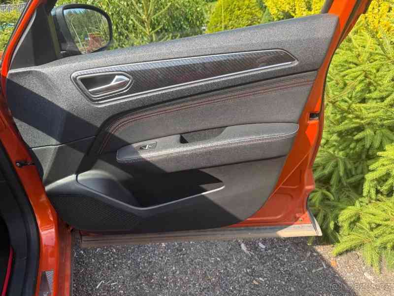 Renault Arkana 1,3 RS line - foto 10