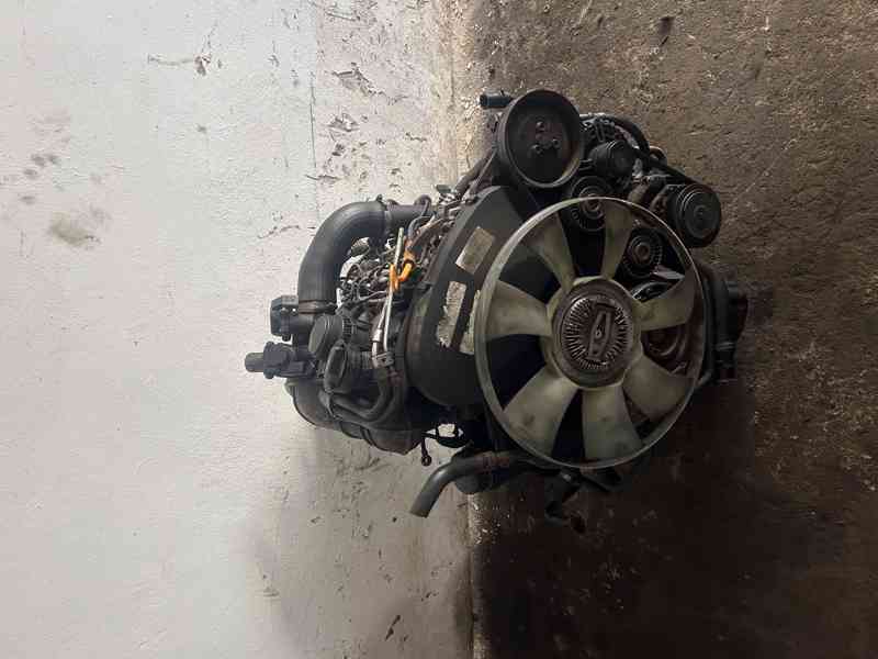 Motor 2,5TDI 100KW VW Crafter 2007 typ BJL prodám - foto 1