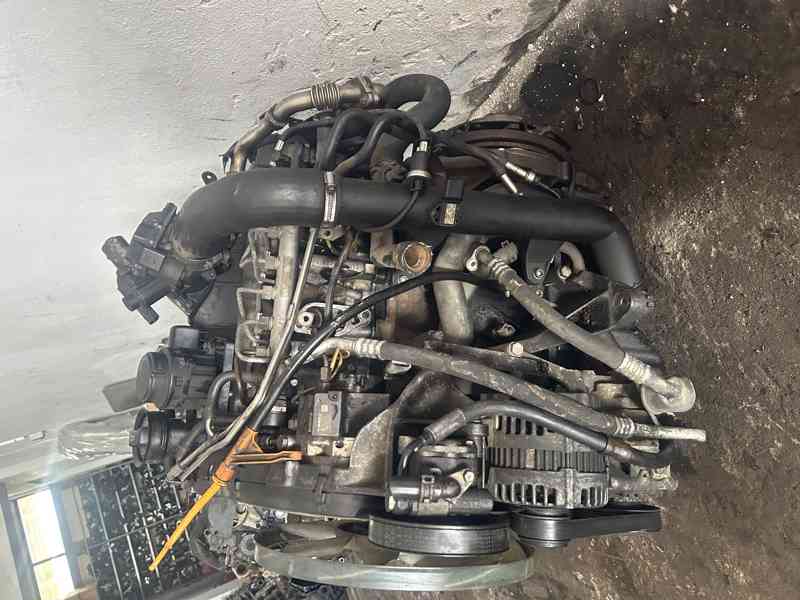 Motor 2,5TDI 100KW VW Crafter 2007 typ BJL prodám - foto 3