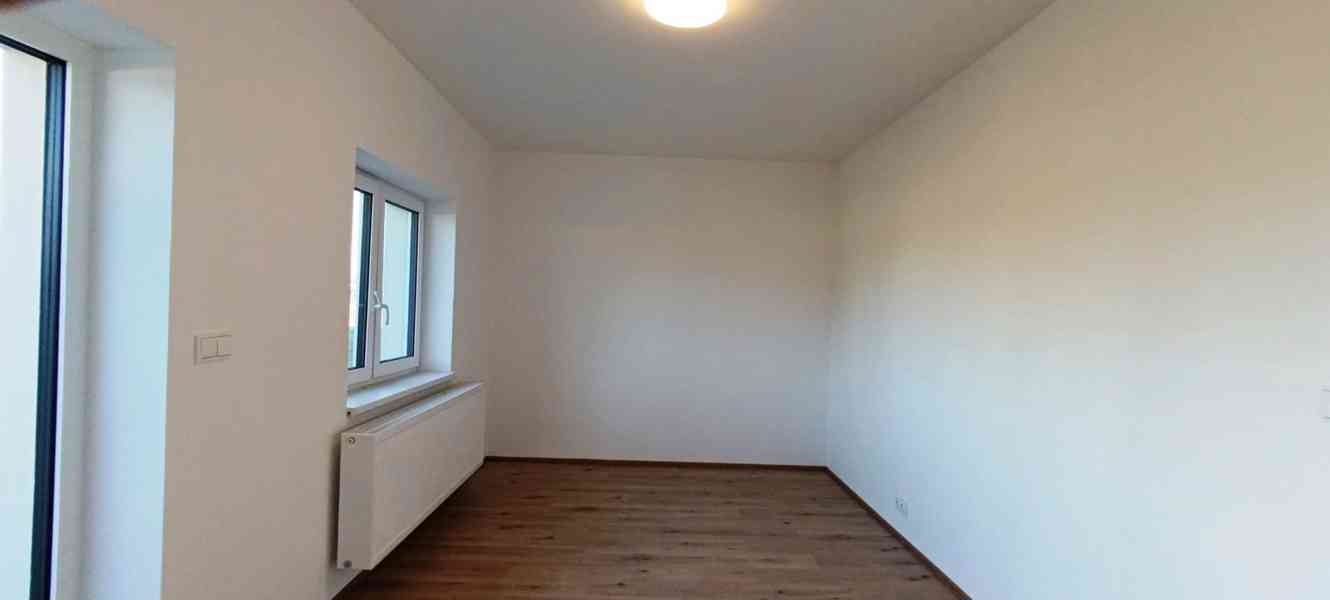 Nové bydlení Hevlín - foto 5