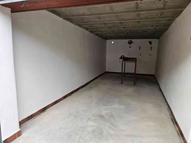 Zděná garáž  - foto 3