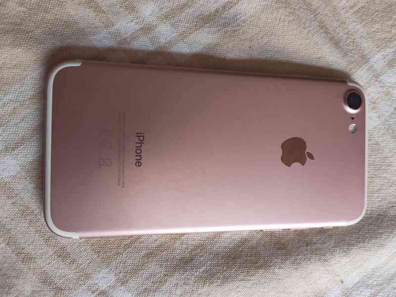 Mobilní dotykový telefon iPhone 7 32GB růžový - foto 4