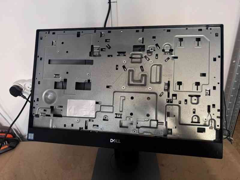 Predám na diely rozobratý AIO DELL 7460. - foto 3