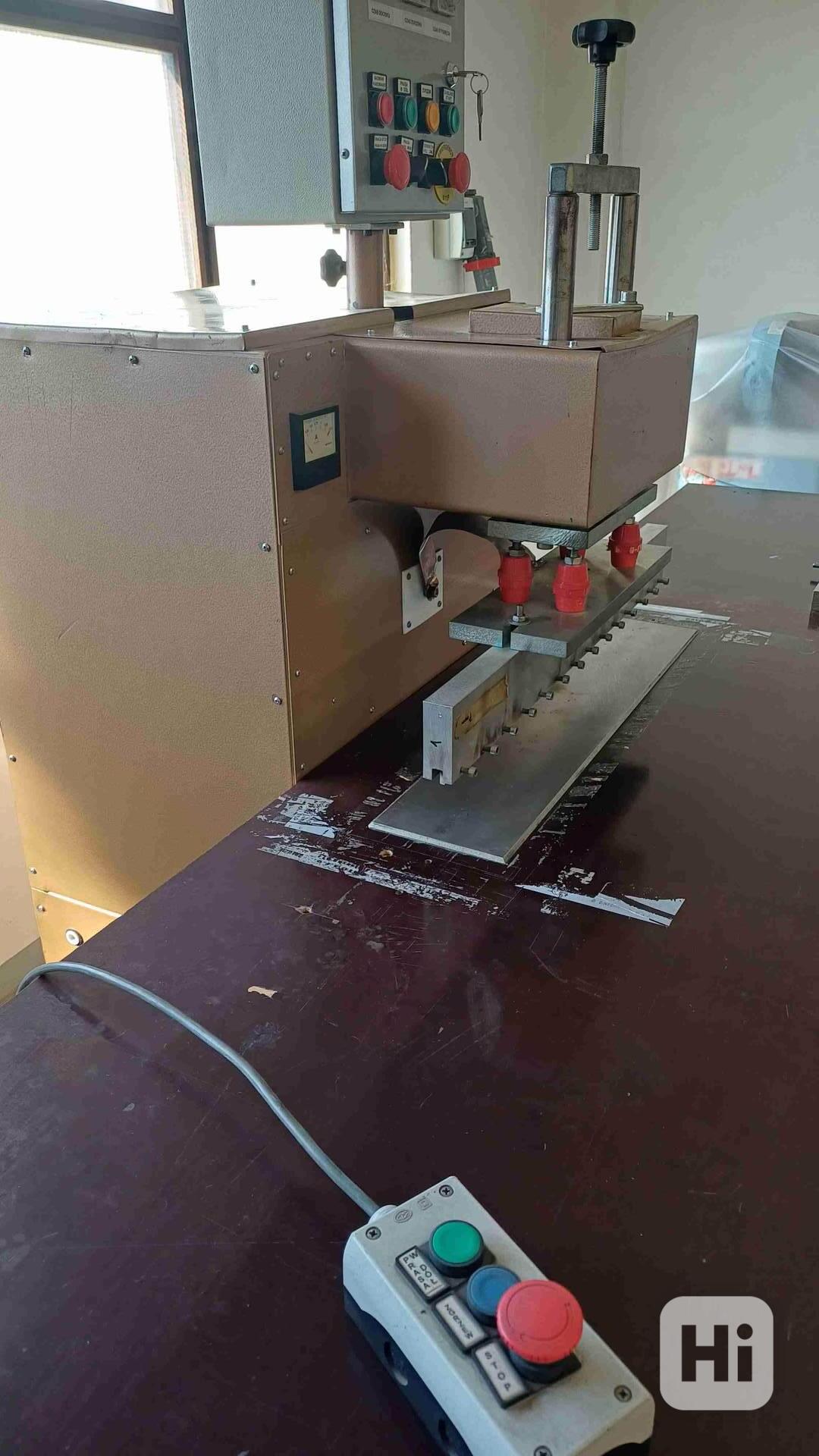 Použitá svářečka na plasty ELKON HF - 5000, r. v. 2006 - foto 1