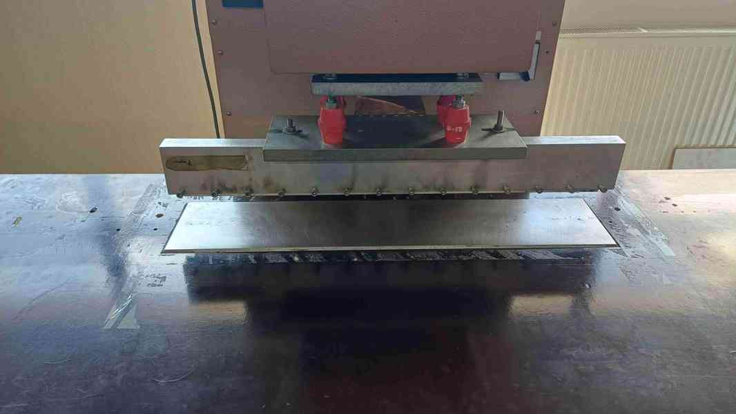 Použitá svářečka na plasty ELKON HF - 5000, r. v. 2006 - foto 8