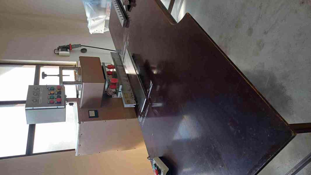 Použitá svářečka na plasty ELKON HF - 5000, r. v. 2006 - foto 2