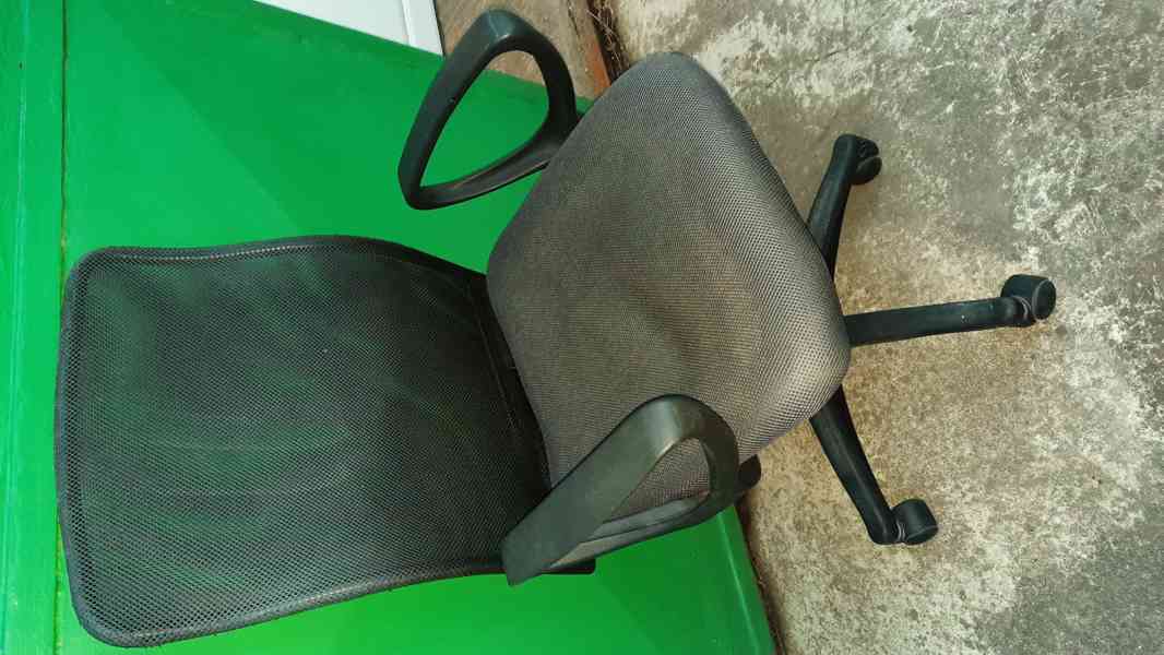 kancelářská židle - foto 2