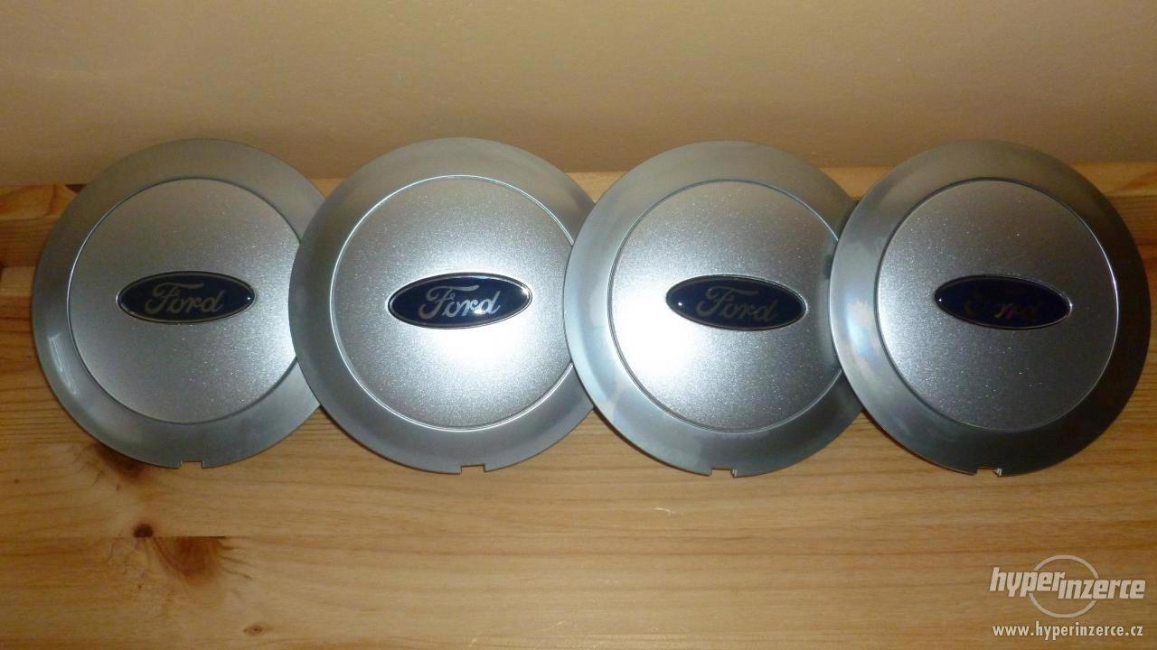 Středy,pokličky alu disků Ford - foto 1
