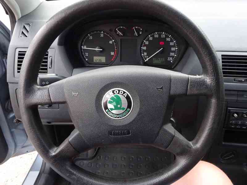 Škoda Fabia 1.9 SDI Combi r.v.2003 (STK:6/2026) - foto 10