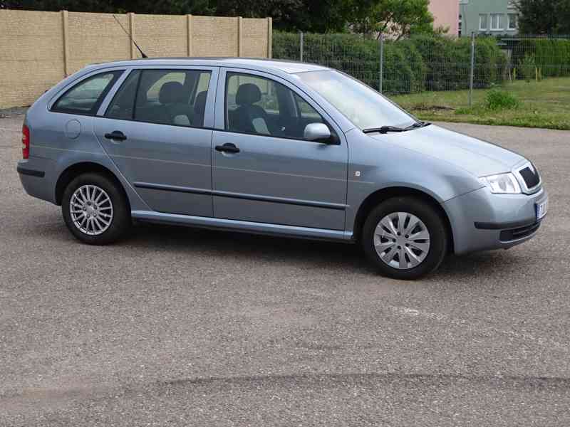 Škoda Fabia 1.9 SDI Combi r.v.2003 (STK:6/2026) - foto 2