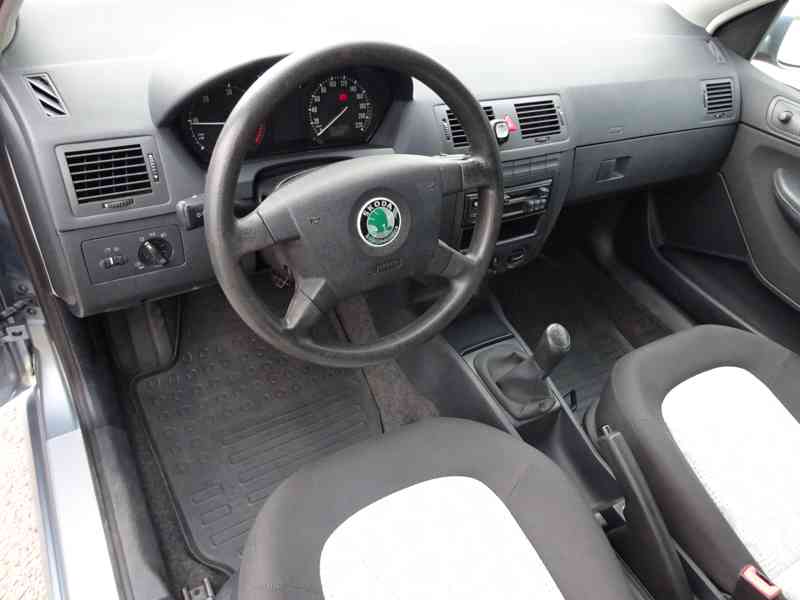 Škoda Fabia 1.9 SDI Combi r.v.2003 (STK:6/2026) - foto 5