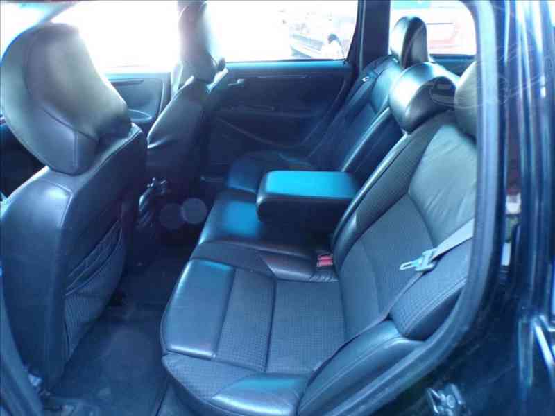 Volvo V70 2,5 TDI TAŽNÉ ZAŘÍZENÍ - foto 9