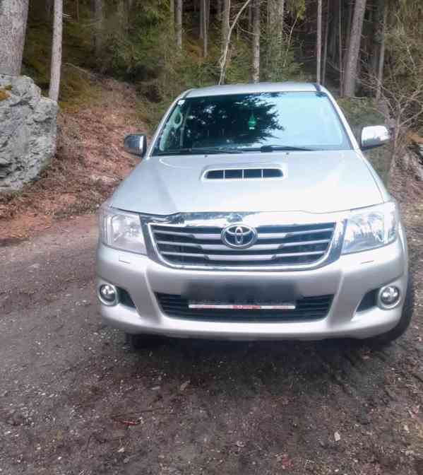 Toyota Hilux 3.0 D-4D 126kw - foto 5