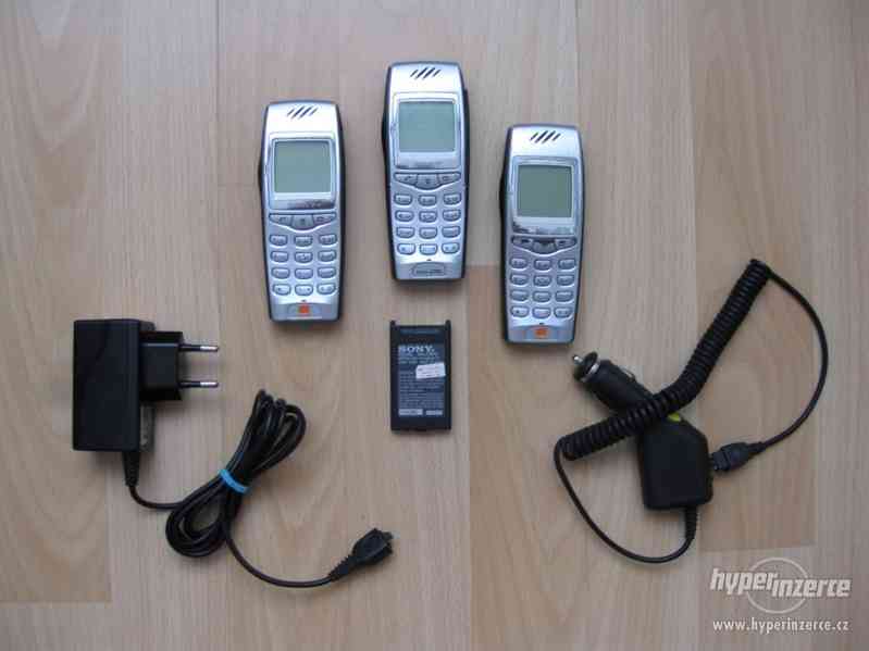 Sony CMD-J70 - mobilní telefony z r.2001 od 150,-Kč - foto 1