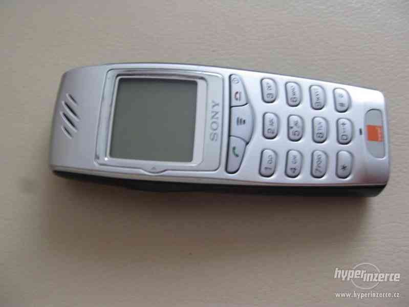 Sony CMD-J70 - mobilní telefony z r.2001 od 150,-Kč - foto 2