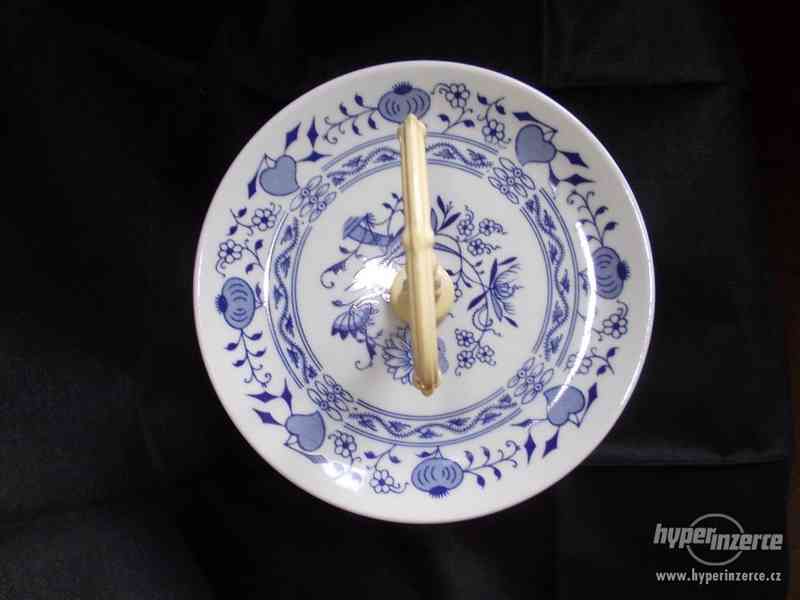 porcelánový etažer - foto 3