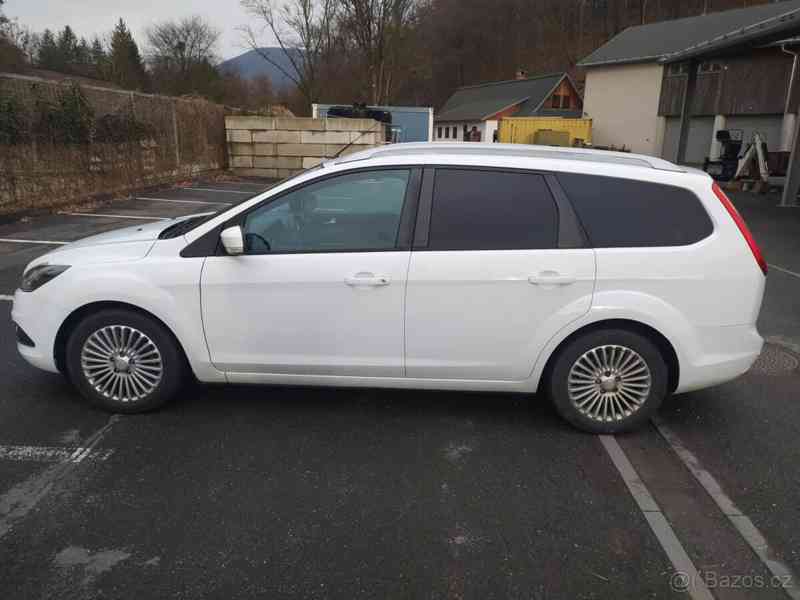 Ford Focus 2, combi, 2.0 benzin  - foto 3