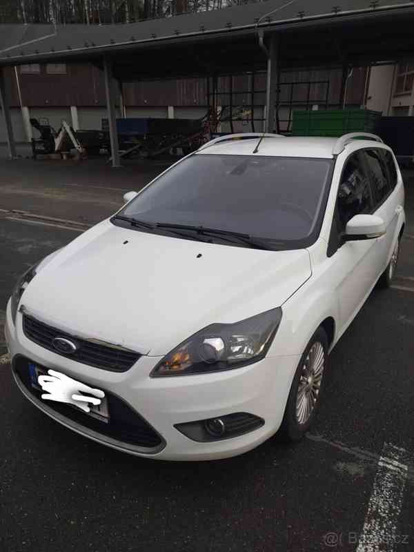 Ford Focus 2, combi, 2.0 benzin  - foto 11