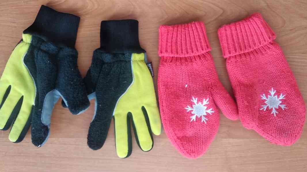 Zimní doplňky (rukavice, šála, čelenka) - foto 2