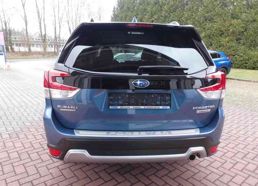 Subaru Forester 2,0i 4x4 Comfort benzín 110kw - foto 7