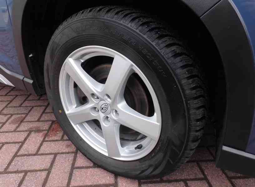 Subaru Forester 2,0i 4x4 Comfort benzín 110kw - foto 16