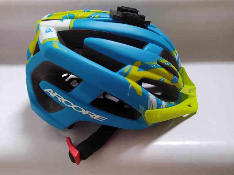 Cyklistická helma - foto 5