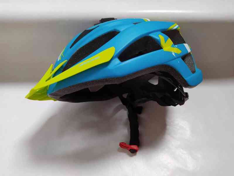 Cyklistická helma - foto 3