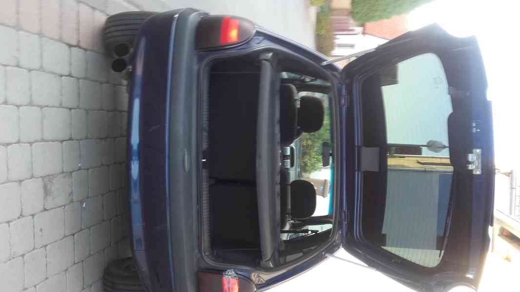 Prodám Opel Corsa 1.4/ 44 KW R.V. 1996 - foto 6