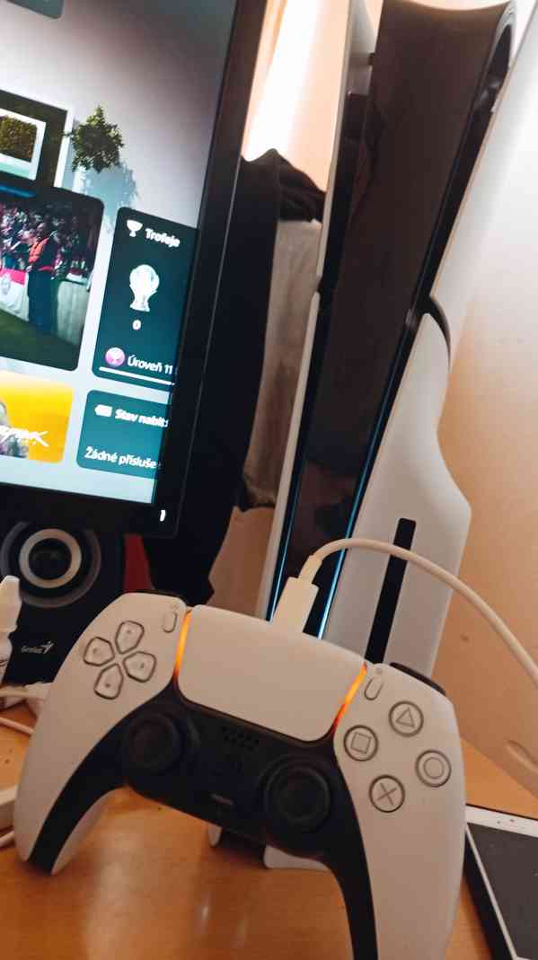 Playstation 5 Slim 1TB 2025 s ovládačem dualsense - foto 4