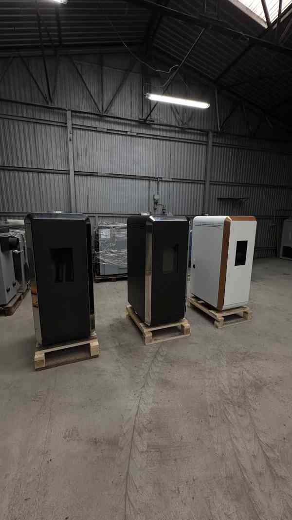 Peletová kamna s vodním pláštěm 15 kW - foto 2