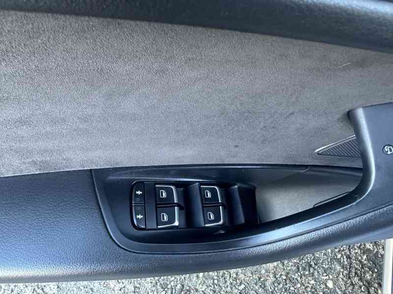 Audi A6 Allroad 3.0 TDI 235kW/ČR/4x4/Automat - foto 12