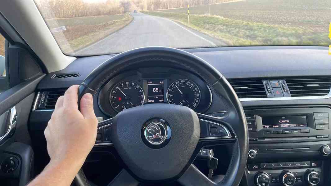 Škoda Octavia III - foto 13