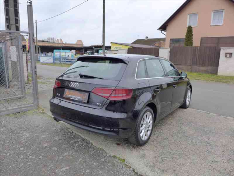 Audi A3 2,0 TDI 110KW, DIGI AC, 1.MAJ - foto 3