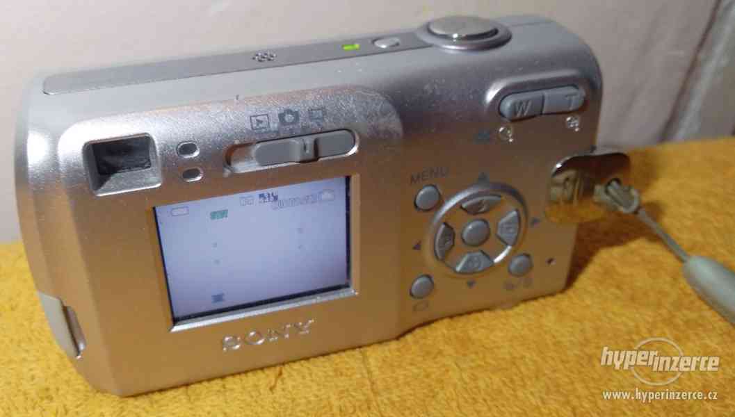 Minolta DiMage E201 +Sony DSC-S40 +navig. Prestigio! - foto 7