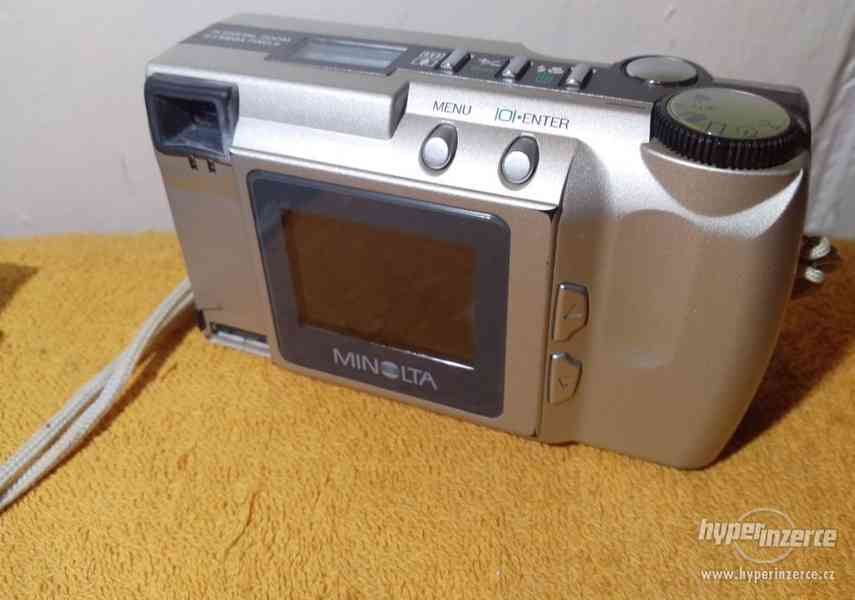 Minolta DiMage E201 +Sony DSC-S40 +navig. Prestigio! - foto 9