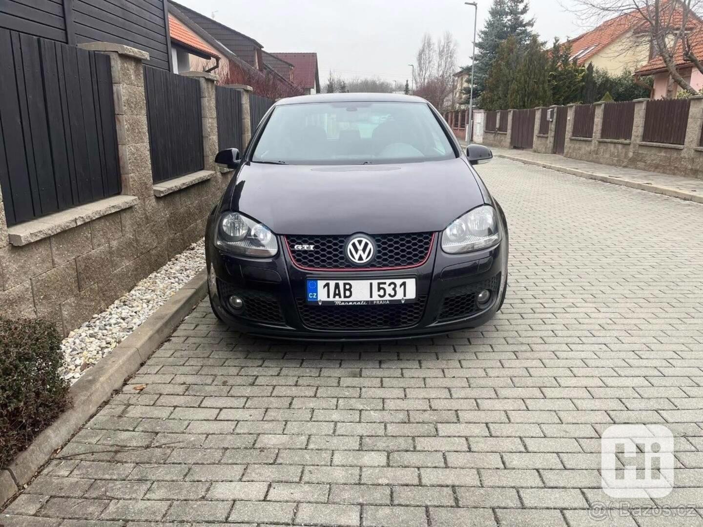 Volkswagen Golf GTI - foto 1
